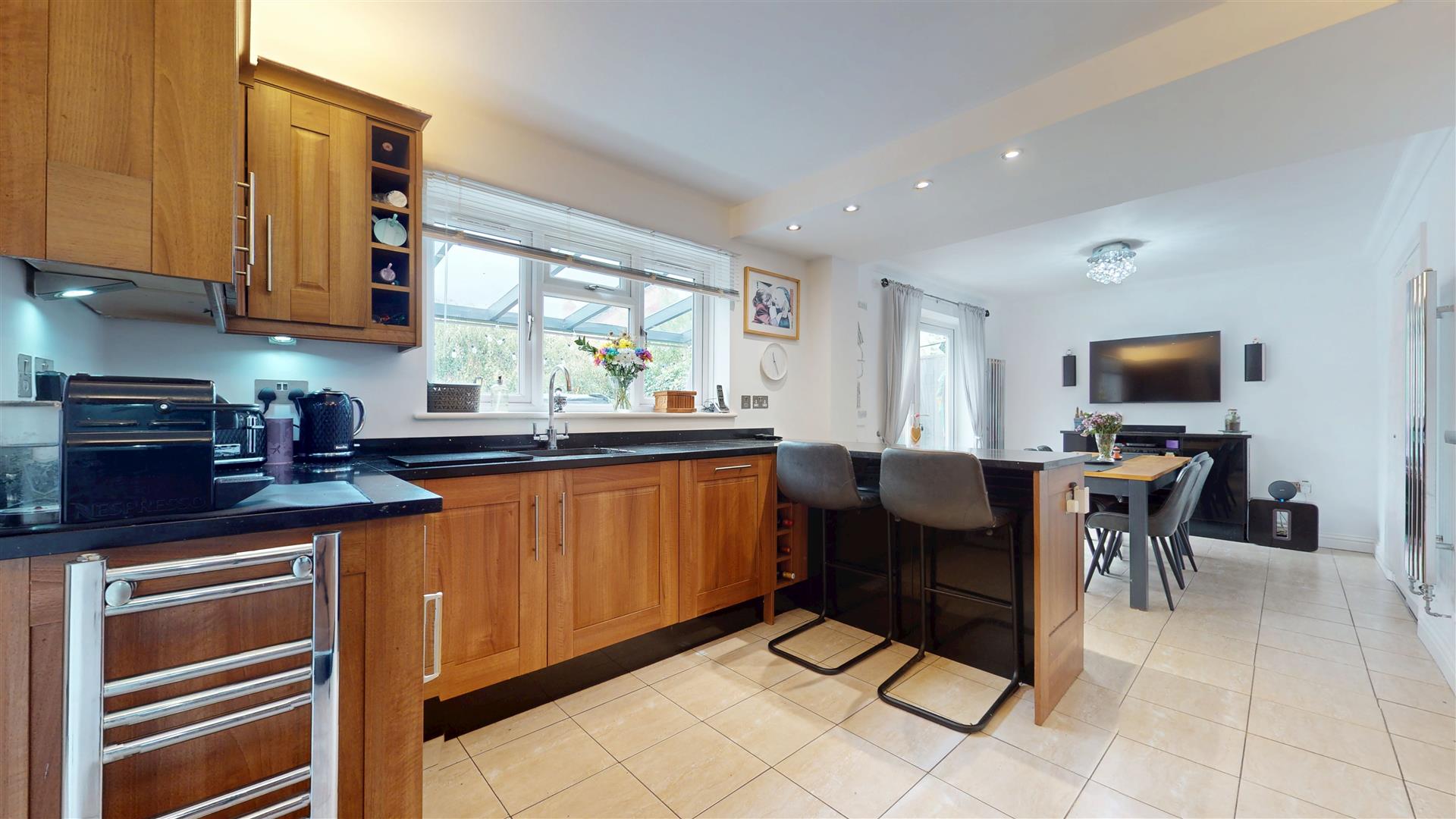 5 bed property in Bowland Drive, Milton Keynes